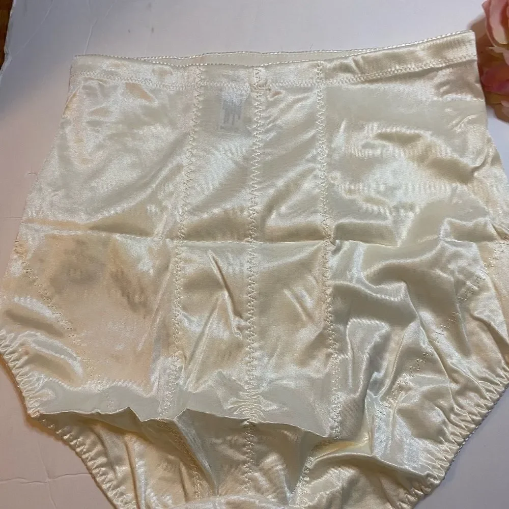💐Selina  lace high waist Briefs Tummy control 3XL